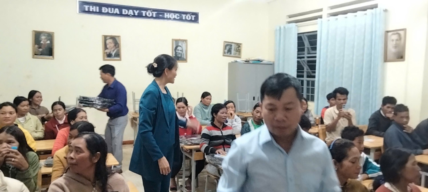 z5813556554430 219f4a8b77b0b6d8a74673d25a46f6b1